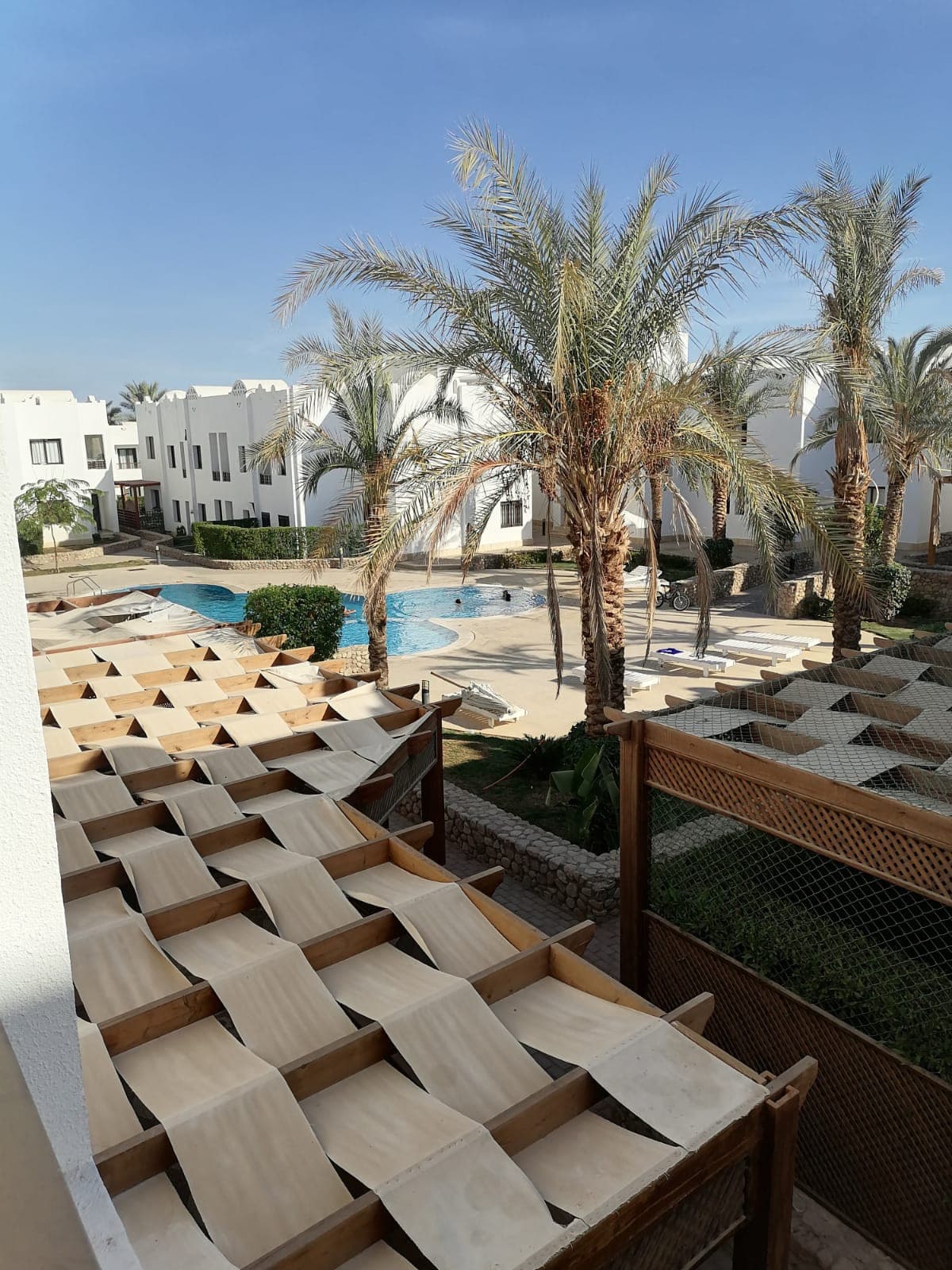 Diar El Rabwa courtyard and pool